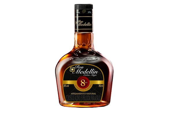 RON MEDELLIN 8 AÑOS EXTRA AÑEJO 750ML